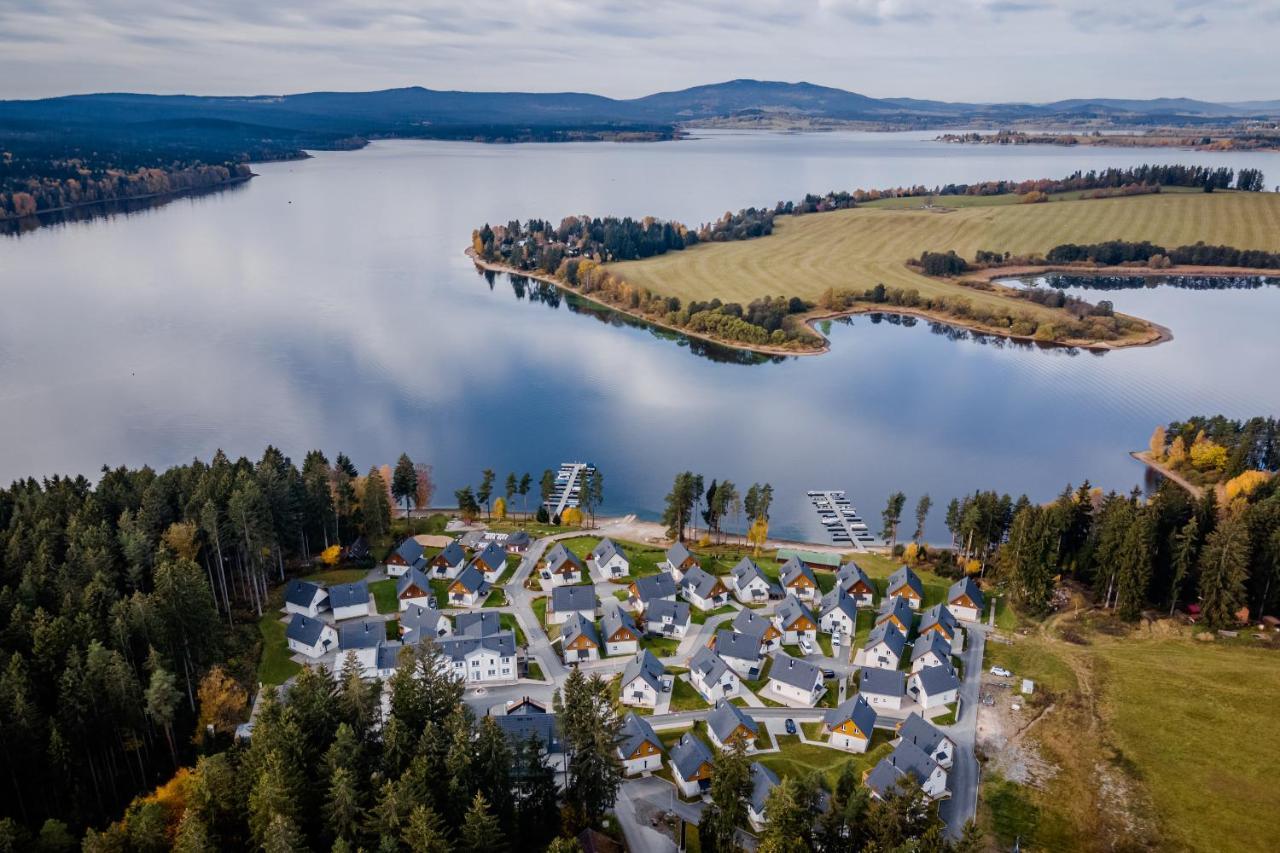 Deluxe Apartment Lipno - Lake Side Village, Frymburk Nad Vltavou Dış mekan fotoğraf