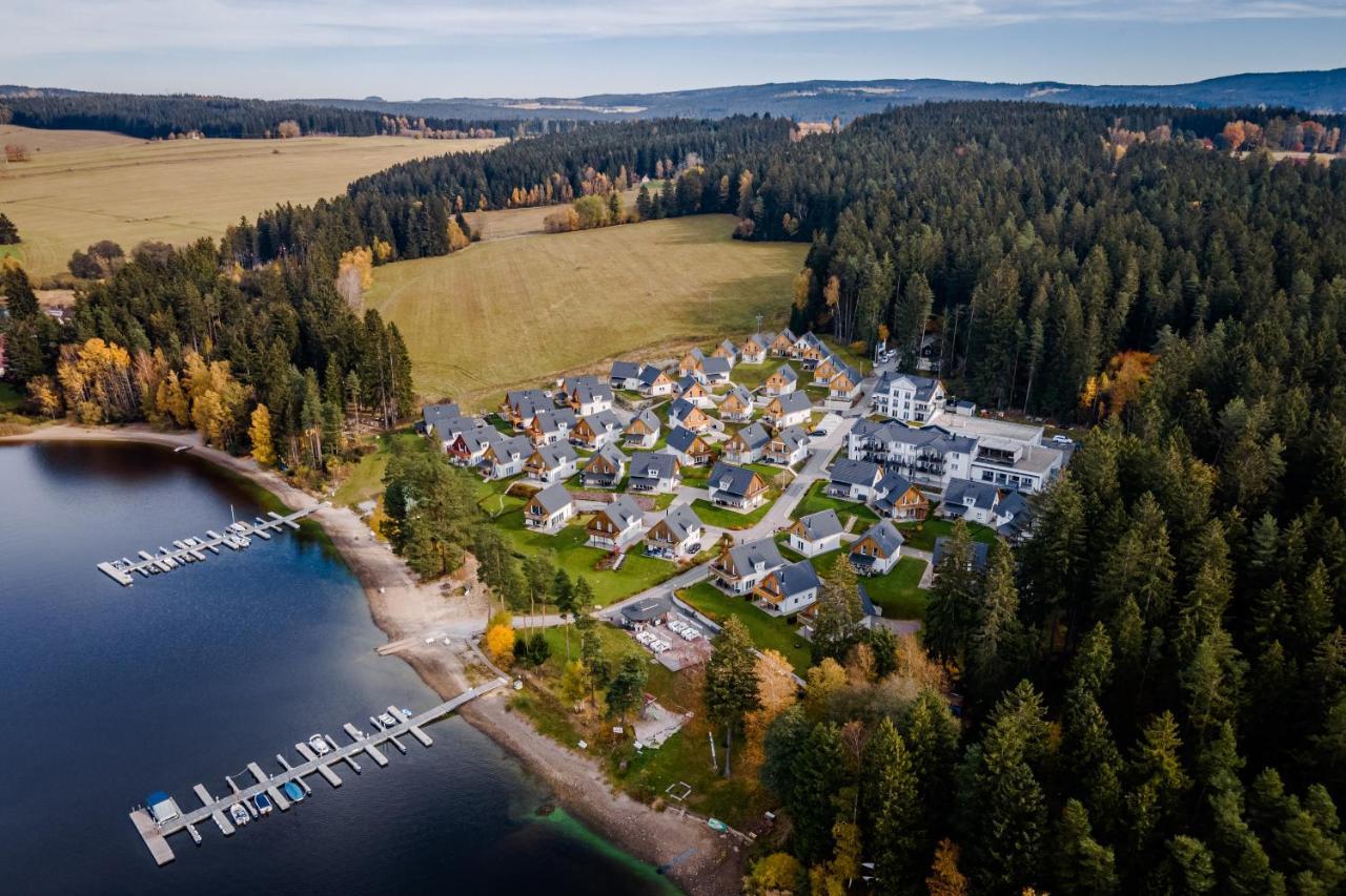 Deluxe Apartment Lipno - Lake Side Village, Frymburk Nad Vltavou Dış mekan fotoğraf