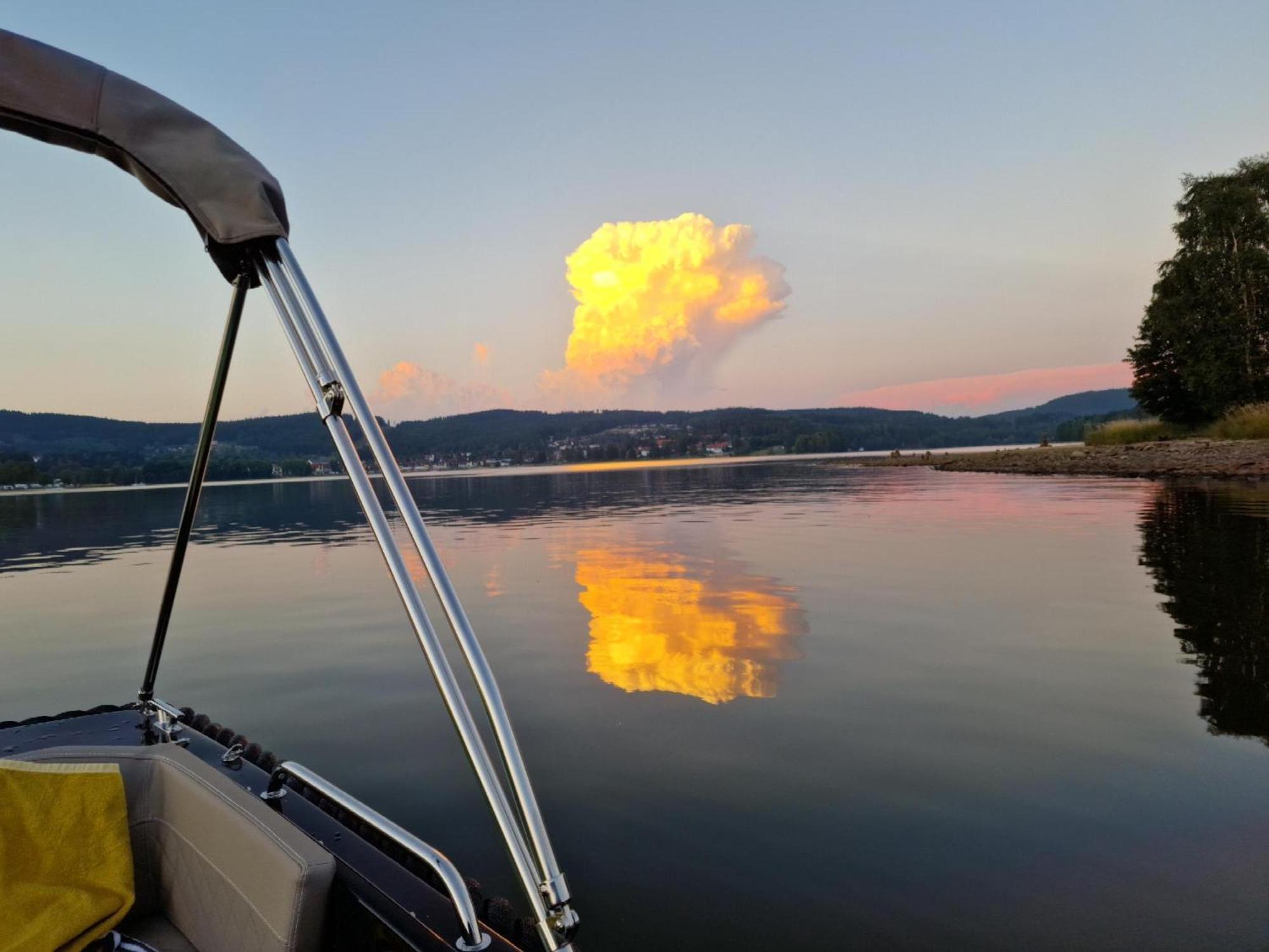 Deluxe Apartment Lipno - Lake Side Village, Frymburk Nad Vltavou Dış mekan fotoğraf